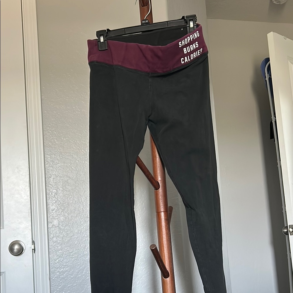 Victoria Secret Pink Black and Burgundy Yoga Leggings Size Medium |C114